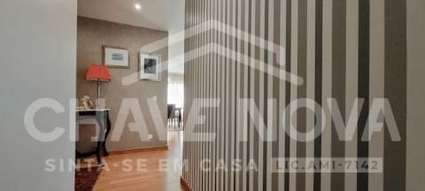Apartamento T4 Venda em Mafamude e Vilar do Paraíso,Vila Nova de Gaia
