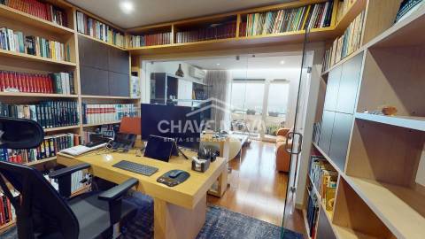 Apartamento T4+1 Venda em Mafamude e Vilar do Paraíso,Vila Nova de Gaia