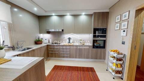 Apartamento T4+1 Venda em Mafamude e Vilar do Paraíso,Vila Nova de Gaia