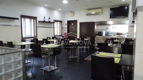 Café  Trespasse em Oliveira do Douro,Vila Nova de Gaia