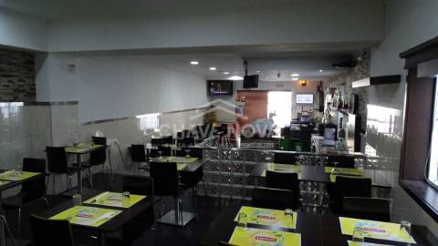 Café  Trespasse em Oliveira do Douro,Vila Nova de Gaia