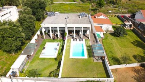 Moradia Geminada T3+1 Venda em Madalena,Vila Nova de Gaia