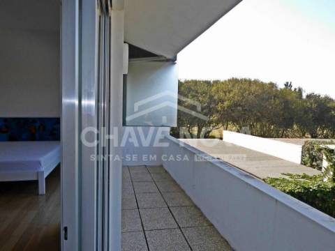 Moradia T4, em Miramar, Vila Nova de Gaia.