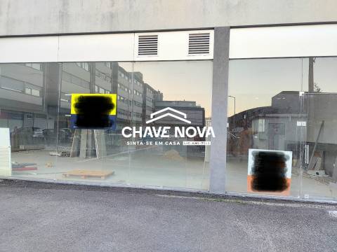 Loja  Arrendamento em Santa Maria da Feira, Travanca, Sanfins e Espargo,Santa Maria da Feira