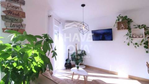 Apartamento T2 Venda em Águas Livres,Amadora