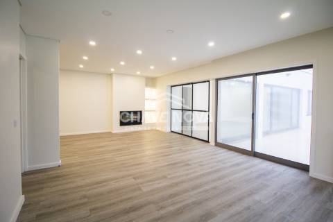 Moradia Geminada T4 Venda em Perafita, Lavra e Santa Cruz do Bispo,Matosinhos