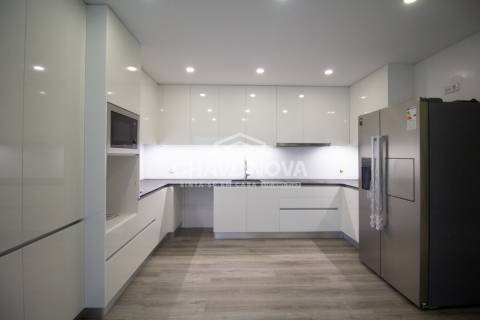 Moradia Geminada T4 Venda em Perafita, Lavra e Santa Cruz do Bispo,Matosinhos