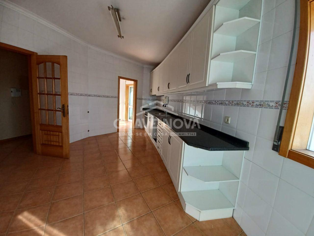 Apartamento T2 Venda em Mozelos,Santa Maria da Feira