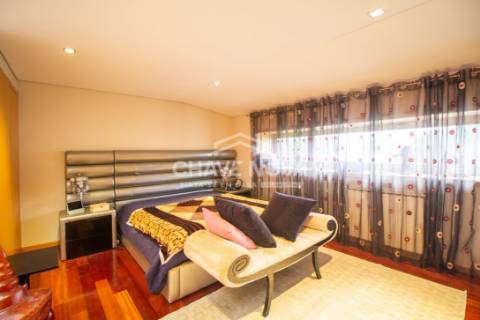 Andar Moradia T4 Venda em Madalena,Vila Nova de Gaia