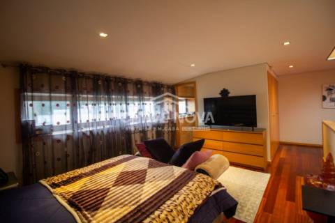 Andar Moradia T4 Venda em Madalena,Vila Nova de Gaia