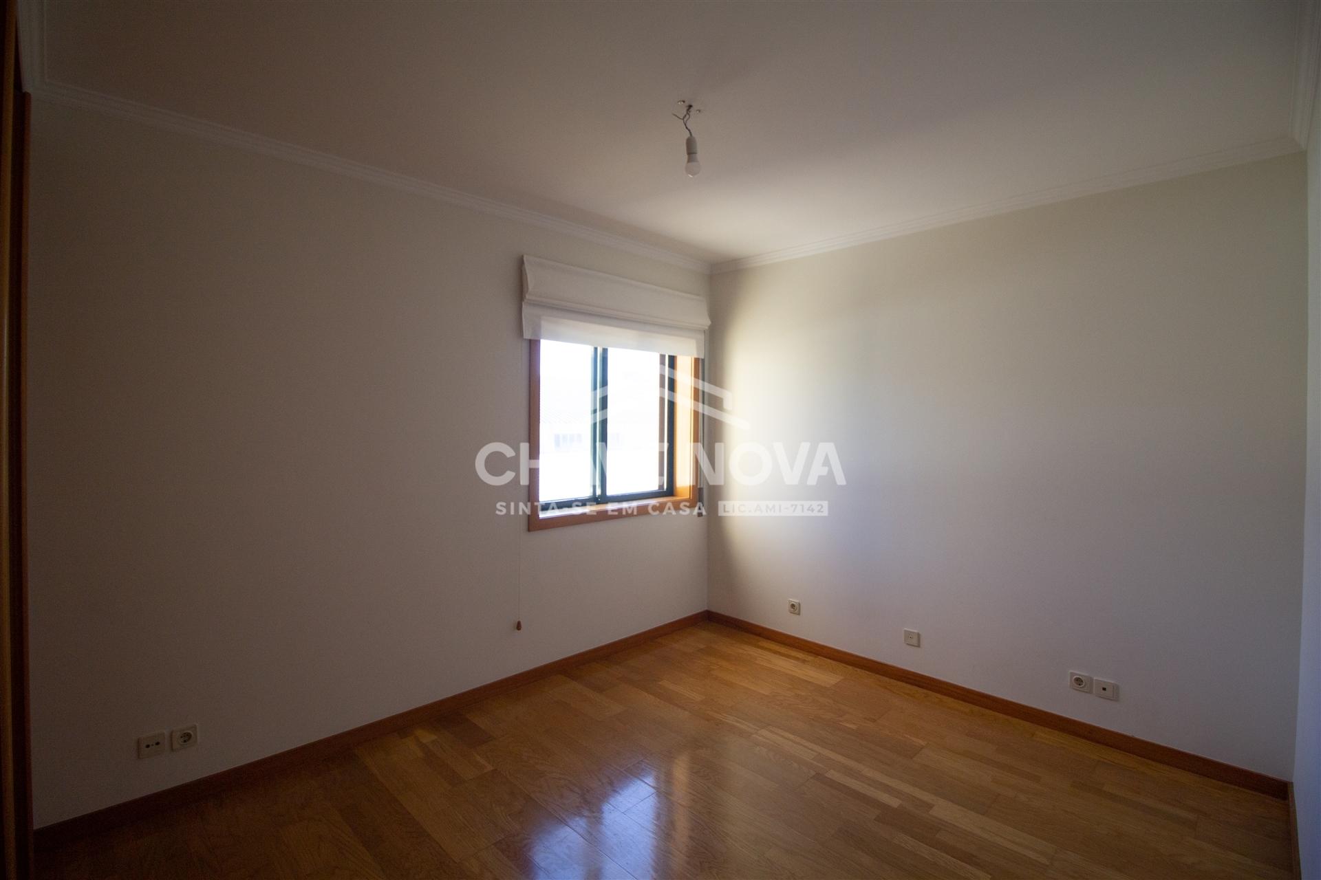 Apartamento T2 Venda em São Félix da Marinha,Vila Nova de Gaia