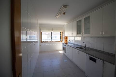 Apartamento T2 Venda em São Félix da Marinha,Vila Nova de Gaia