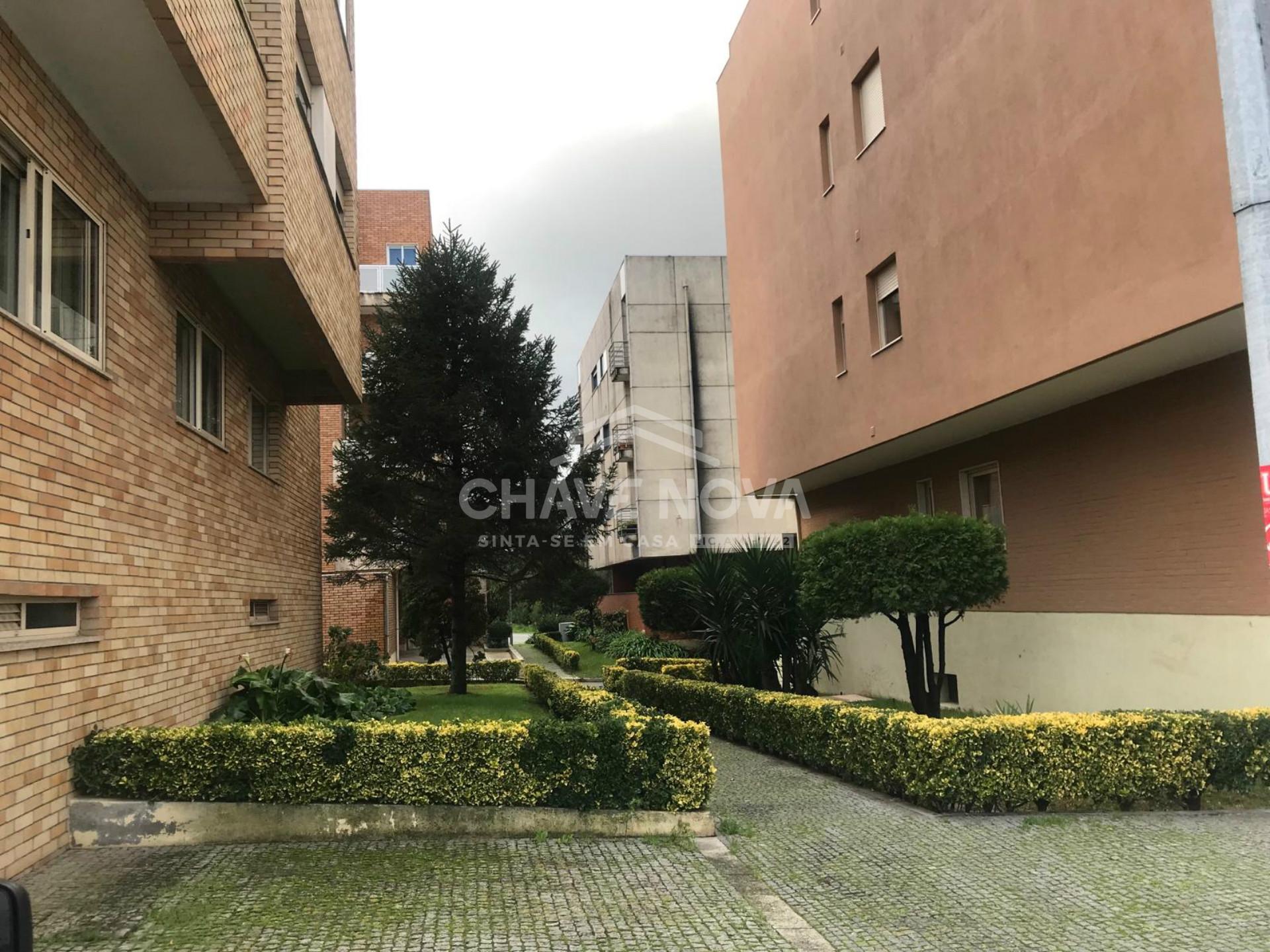 Apartamento T2 Venda em Águas Santas,Maia