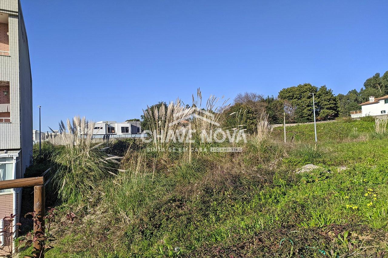 Terreno Para Construção  Venda em Nogueira da Regedoura,Santa Maria da Feira