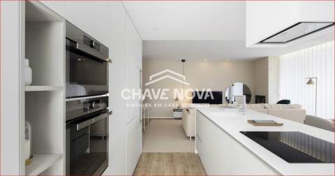 Apartamento T3 Venda em Ramalde,Porto