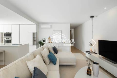 Apartamento T3 Venda em Ramalde,Porto