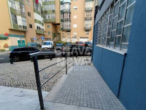 Apartamento T0 Venda em Águas Livres,Amadora