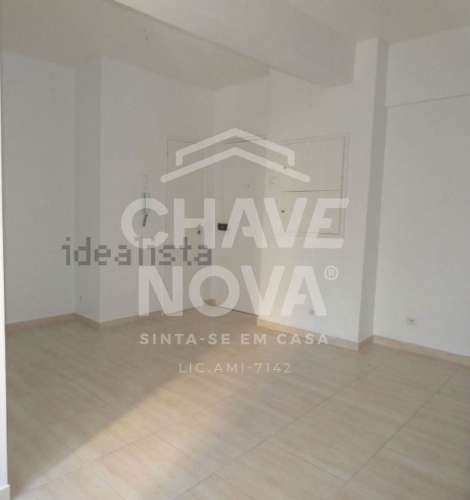 Apartamento T0 Venda em Águas Livres,Amadora