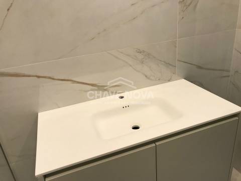 Apartamento T2 Arrendamento em Mafamude e Vilar do Paraíso,Vila Nova de Gaia