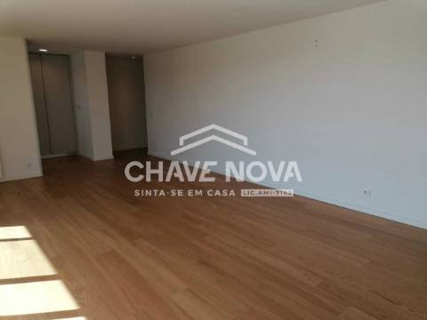 Apartamento T2 Venda em Rio Tinto,Gondomar