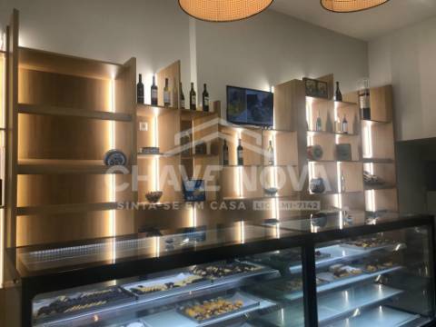 Padaria / Pastelaria  Trespasse em Cedofeita, Santo Ildefonso, Sé, Miragaia, São Nicolau e Vitória,Porto