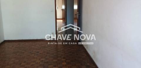 Apartamento T2 Venda em Baixa da Banheira e Vale da Amoreira,Moita