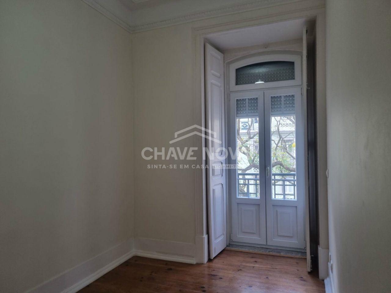 Apartamento T4 Venda em Avenidas Novas,Lisboa