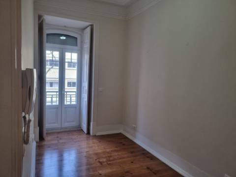 Apartamento T4 Venda em Avenidas Novas,Lisboa