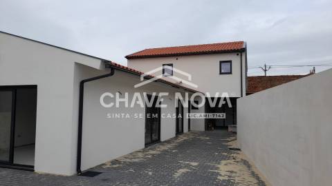 Moradia Geminada T3 Venda em Mira,Mira