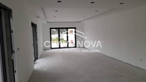 Moradia Geminada T3 Venda em Mira,Mira