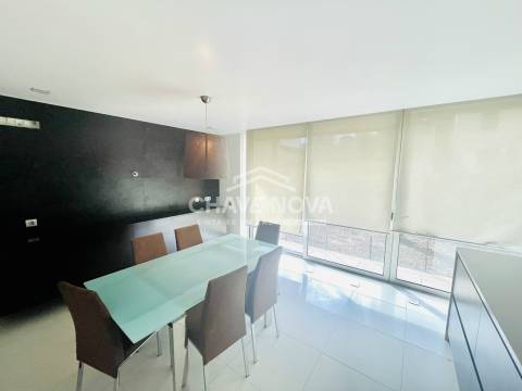 Moradia Geminada T3 Venda em São João da Madeira,São João da Madeira