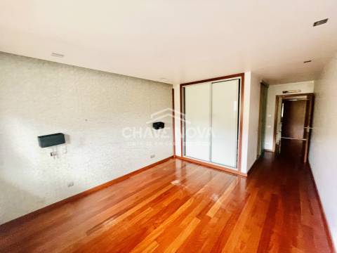 Moradia Geminada T3 Venda em São João da Madeira,São João da Madeira