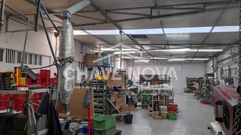 Fábrica/Indústria  Venda em São João da Madeira,São João da Madeira