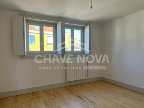 Apartamento T4 TRIPLEX Venda em Bonfim,Porto