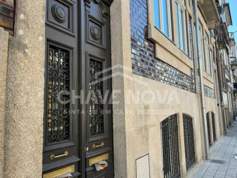 Apartamento T4 TRIPLEX Venda em Bonfim,Porto