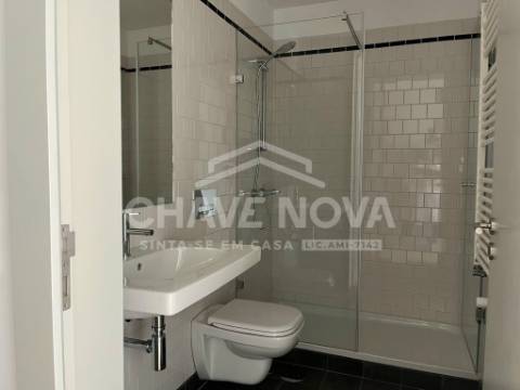 Apartamento T4 TRIPLEX Venda em Bonfim,Porto