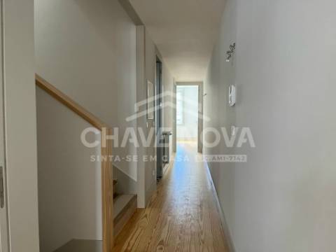Apartamento T4 TRIPLEX Venda em Bonfim,Porto