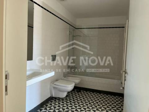 Apartamento T4 TRIPLEX Venda em Bonfim,Porto