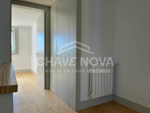 Apartamento T4 TRIPLEX Venda em Bonfim,Porto