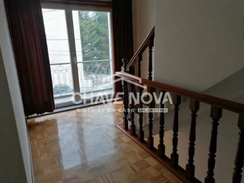 Moradia Geminada T4 Venda em Fânzeres e São Pedro da Cova,Gondomar