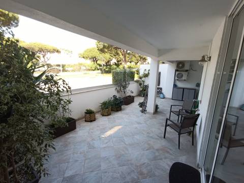 Apartamento T2 Venda em Quarteira,Loulé