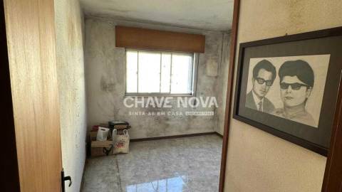 Apartamento T1 Venda em Vilar de Andorinho,Vila Nova de Gaia