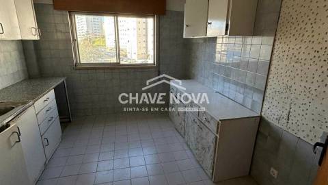 Apartamento T1 Venda em Vilar de Andorinho,Vila Nova de Gaia