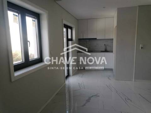 Andar Moradia T3 Venda em Rio Tinto,Gondomar