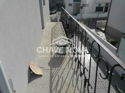 Andar Moradia T3 Venda em Rio Tinto,Gondomar
