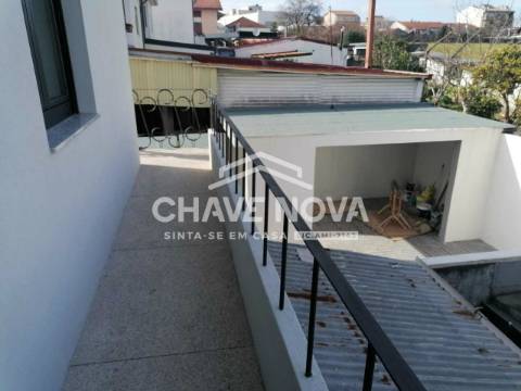 Andar Moradia T3 Venda em Rio Tinto,Gondomar