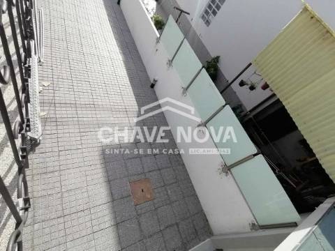 Andar Moradia T3 Venda em Rio Tinto,Gondomar