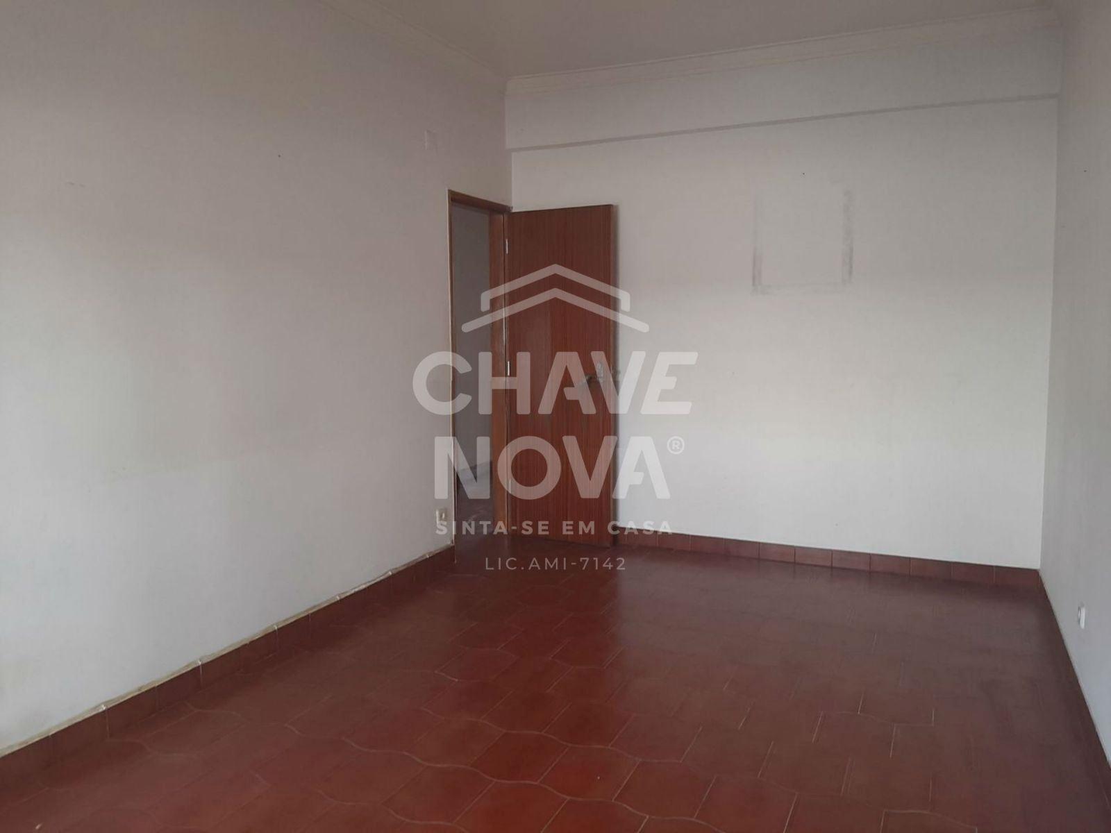 Apartamento T2 Venda em Amora,Seixal