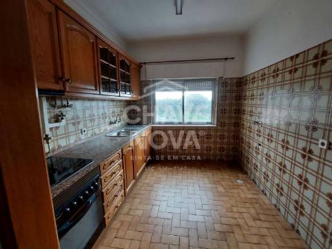 Apartamento T2 Venda em Amora,Seixal