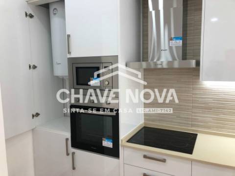Apartamento T2+1 Venda em Massamá e Monte Abraão,Sintra